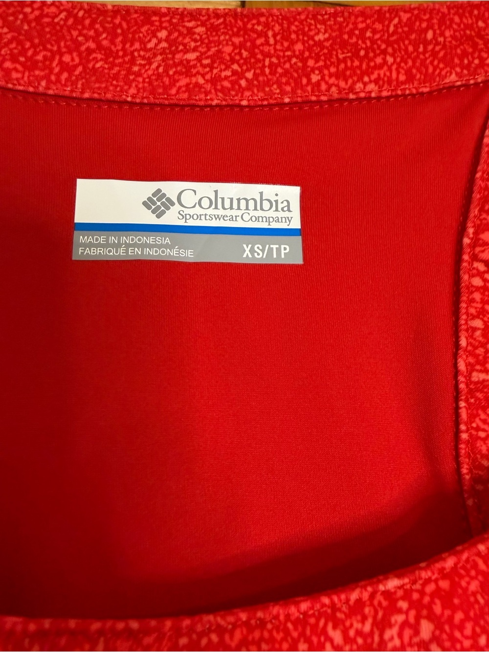 Columbia A-line sporty dress in speckled red - Picture 2 of 8